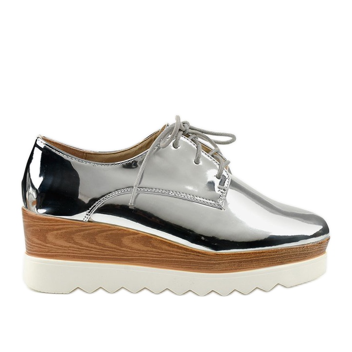 Felcsúsztatható ezüst cipő GF-FD9 csapokkal