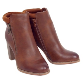 Teve 4599 Teve magassarkú barna