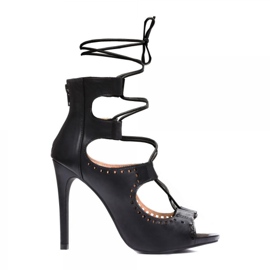 Vices Satuk 8126-1 Bla 35 40 fekete