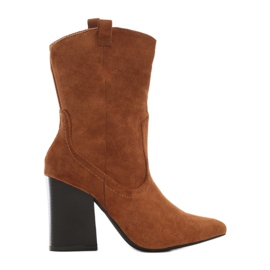 Vices 3320-54 barna színű satu