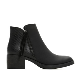 Vices Satuk T043-1 Fekete 36 41