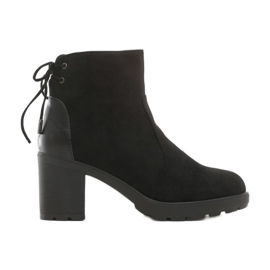 Vices Satuk 8507-38-fekete