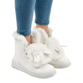 Fehér szigetelt csizma az Alrindrától