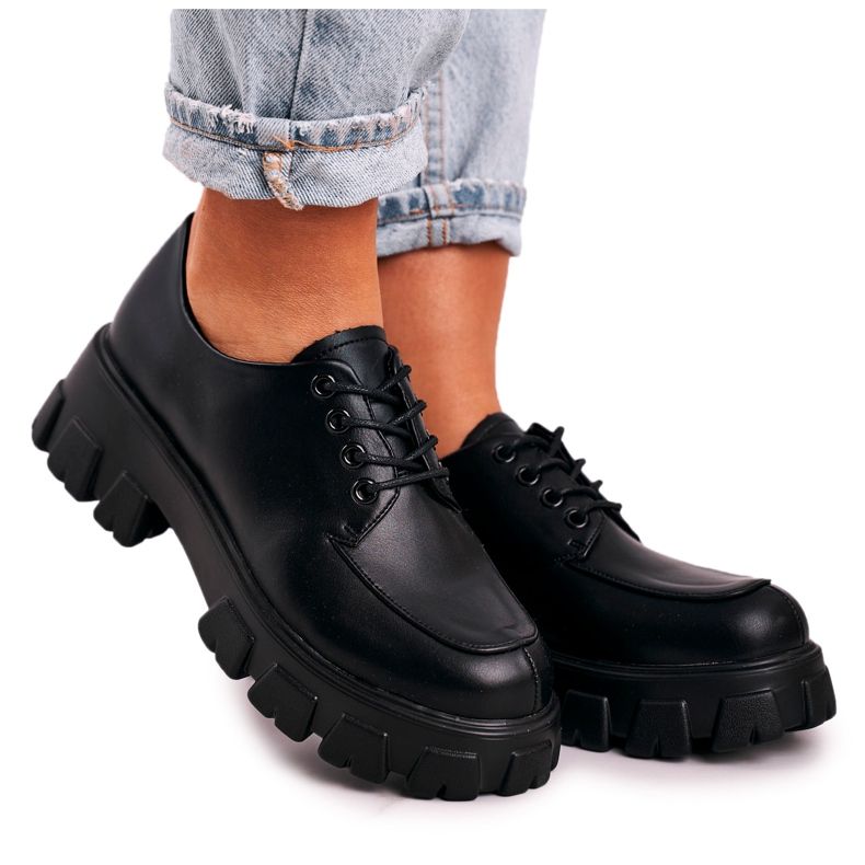 Női Oxford cipő masszív platformon S.Barski HX23 Black fekete