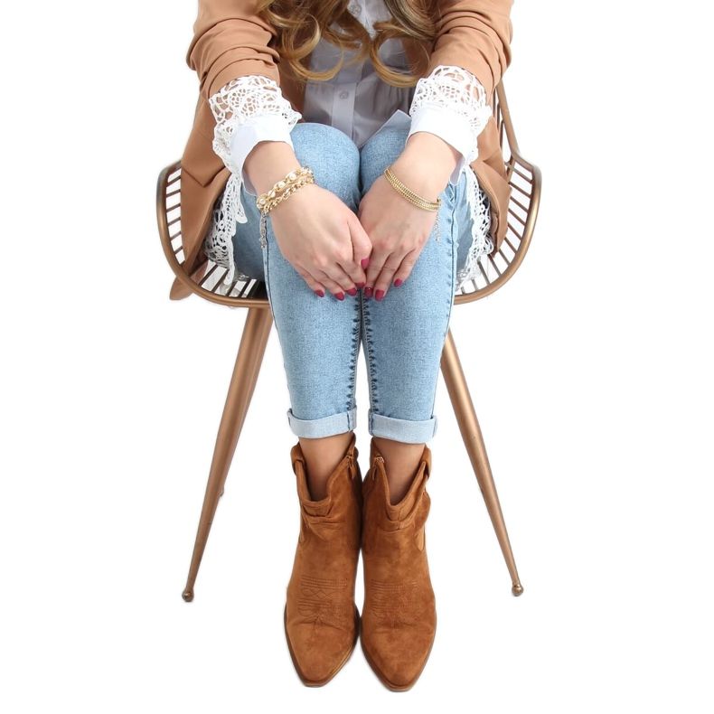 Női cowboycsizma teve 99-65 Teve barna Női cowboycsizma teve 99-65 Teve barna