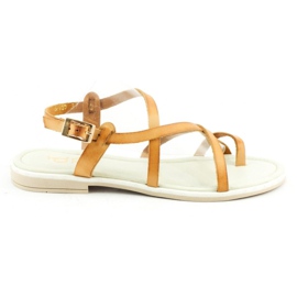 Dolce Pietro Barna szandál 2095 Dolce Pietro Barna szandál 2095