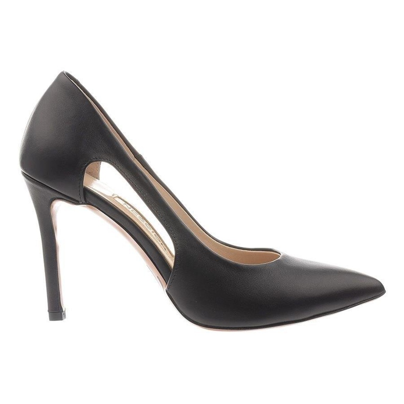 Neścior 105-C magassarkú fekete