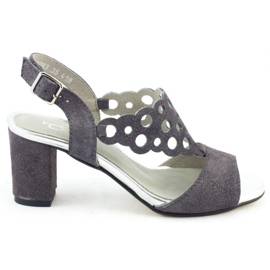 Dolce Pietro Női velúr szandál acéloszlopon 2083 szürke Dolce Pietro Női velúr szandál acéloszlopon 2083 szürke
