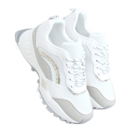 2008 Fehér és szürke sportcipő