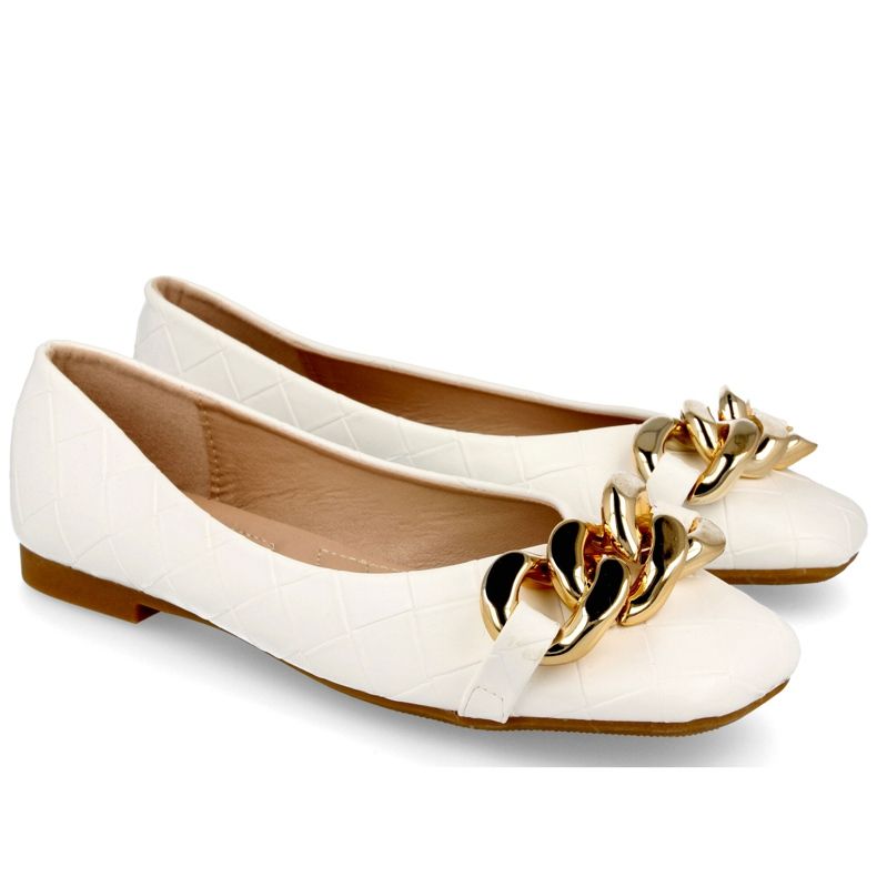 PS1 Elegáns steppelt balerinák fehér kókuszlánccal