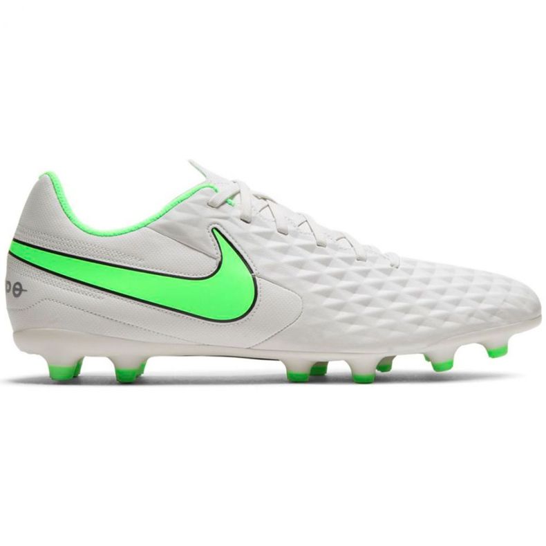 Nike Tiempo Legend 8 Club Mg M AT6107-030 futballcipő sokszínű fehér