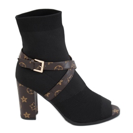 Fekete, nyitott orrú magas sarkú cipő NS183 Fekete Fekete, nyitott orrú magas sarkú cipő NS183 Fekete