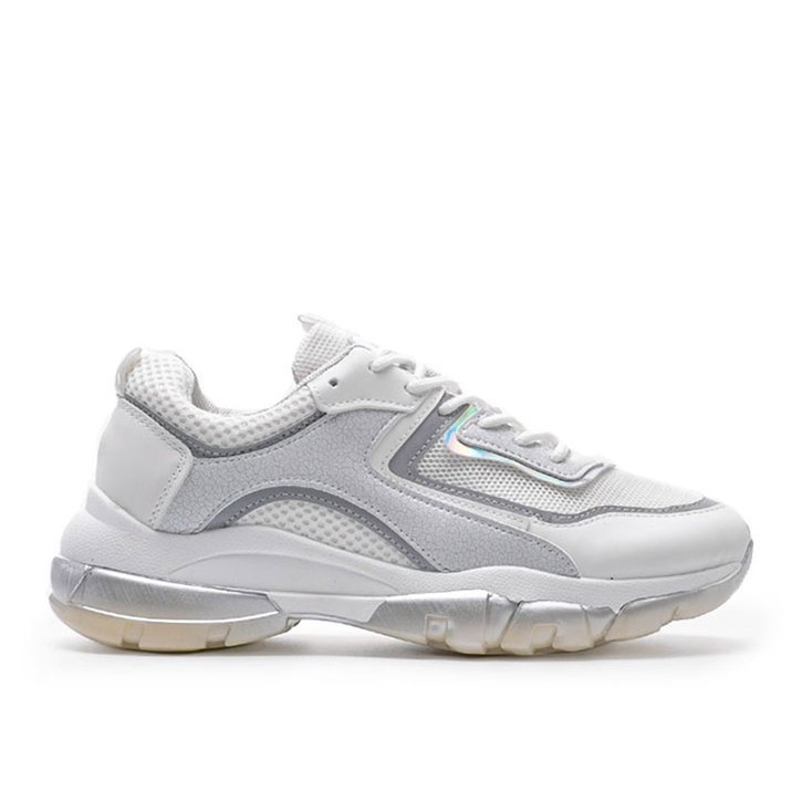 Fehér sportcipők 9796