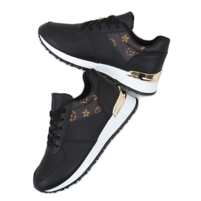 Fekete sportcipő nőknek J2140 Fekete