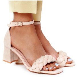 PS1 Velúr magas sarkú szandál bézs Long Island