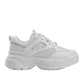 Bézs cipők vastag Jaida talppal Bézs cipők vastag Jaida talppal