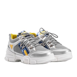 Karla szürke sportcipők