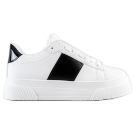 SHELOVET Cipők Eco bőrrel a platformon fehér