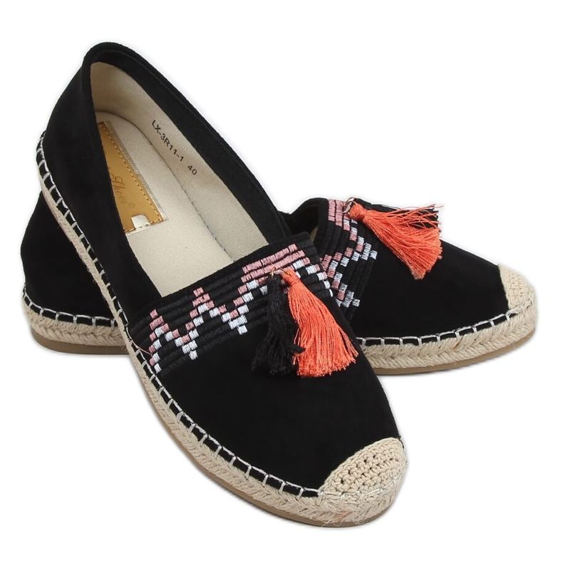 Fekete boho espadrilles rojtokkal LX-3R11 Fekete