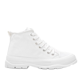 Fehér magas cipők vastag Evelin talpon