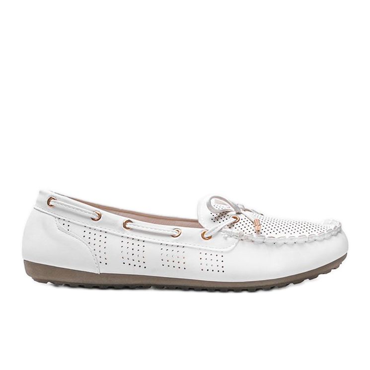 Ökobőrből készült fehér cipő, áttört Esther