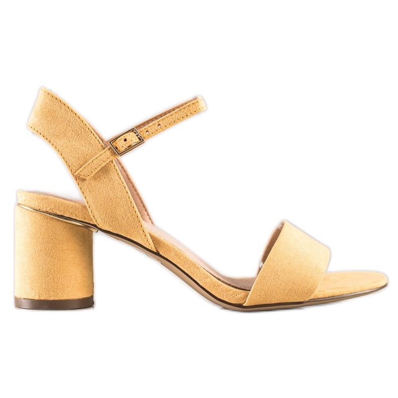 Evento Stílusos szandál egy bárban sárga