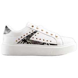 SHELOVET Fehér cipők a platformon fekete