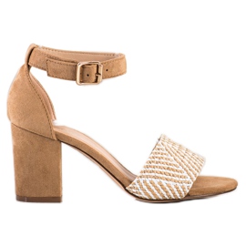 Evento Fonott magas sarkú szandál bézs