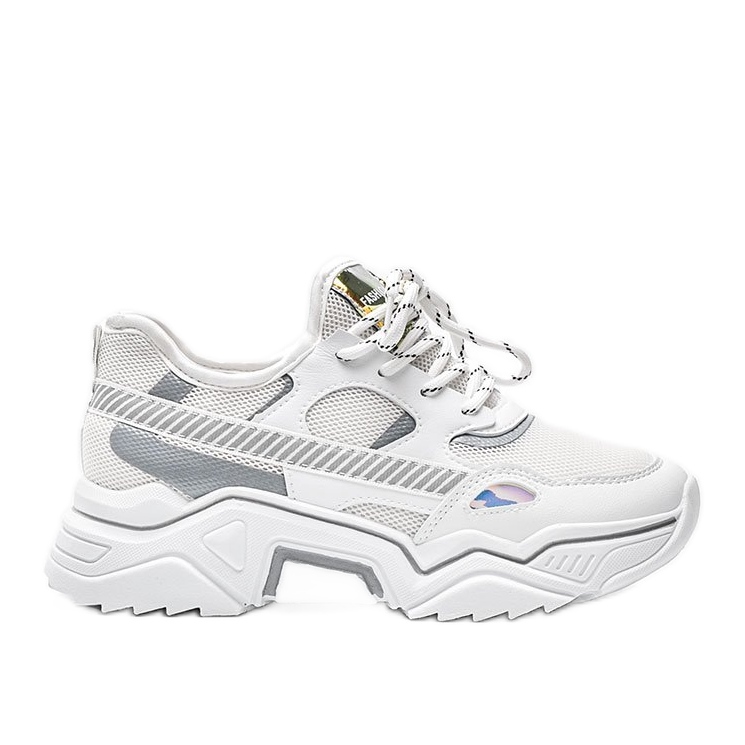 Fehér cipők vastag Leanna talpon