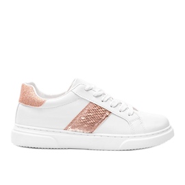 Fehér cipők, Ana flitterrel díszítve