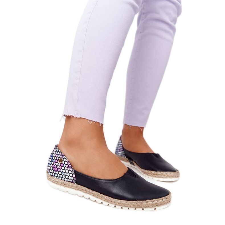 Maciejka 05056-01 Fekete bőr balerinák sokszínű