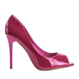 Luke sarkú rózsaszín szivattyúk lakkozva