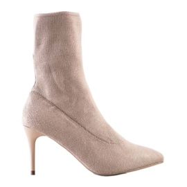 Sabatina Tavaszi csizma magas sarkon bézs
