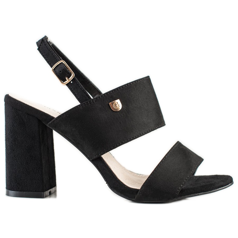 Goodin Szandálok egy széles bárban fekete