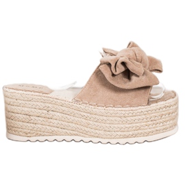 SHELOVET Papucs a platformon, íjjal bézs