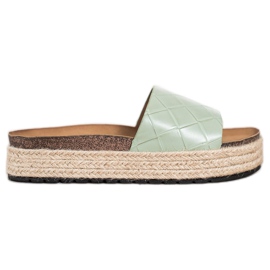 SHELOVET Papucs a platformon zöld SHELOVET Papucs a platformon zöld