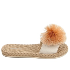 Bézs papucs pompon S-410 Beige Bézs papucs pompon S-410 Beige
