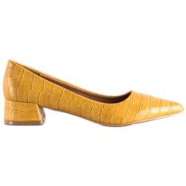 Sweet Shoes Klasszikus szivattyúk alacsony sarkú cipőben sárga Sweet Shoes Klasszikus szivattyúk alacsony sarkú cipőben sárga