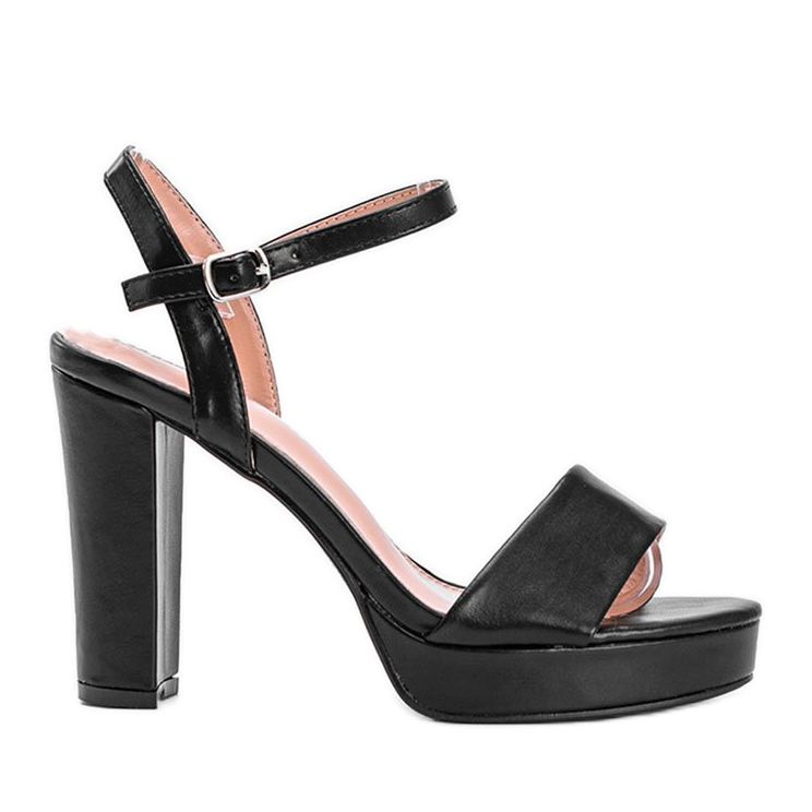 Fekete szandál Cripsy poszton