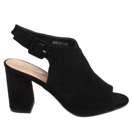 Szandál széles sarokkal fekete 2D6L221-89 Fekete