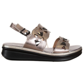 Ezüst szandál a Sergio Leone platformon Ezüst szandál a Sergio Leone platformon