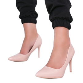 Bézs lakkozott Tisha sarok Bézs lakkozott Tisha sarok