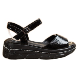 Filippo Lakkozott szandál a platformon fekete