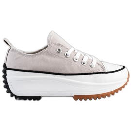 SHELOVET Cipők a magas platformon szürke SHELOVET Cipők a magas platformon szürke