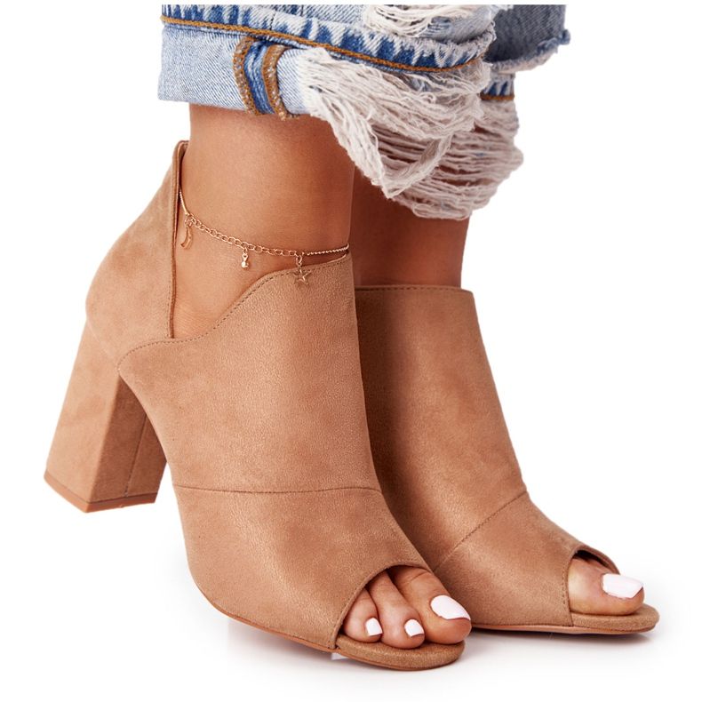 Tavaszi velúr csizma egy poszton Vinceza 21-17095 Bézs