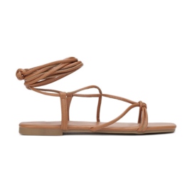 Vices Satuk F28-68-teve barna