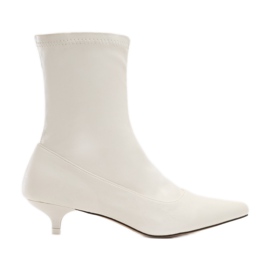 Vices Satuk 1452-41 Fehér