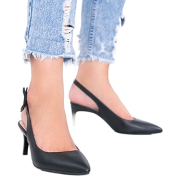 Fekete pumpák tűsarkú Elen Fekete pumpák tűsarkú Elen