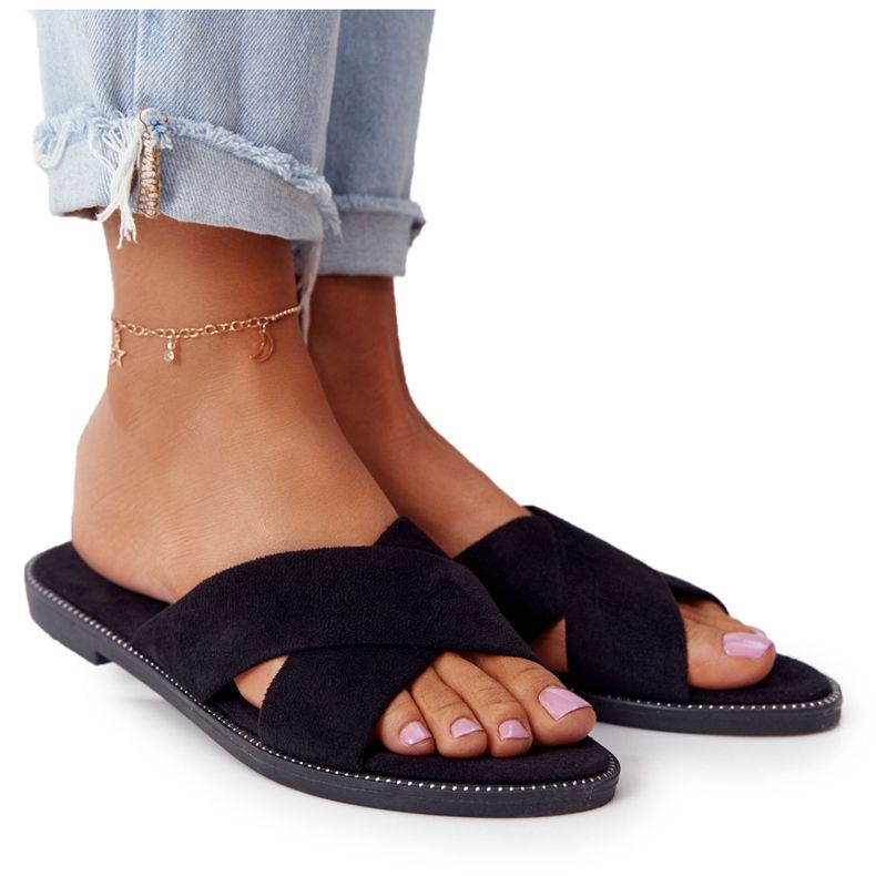 Női velúr fekete papucs Edesa