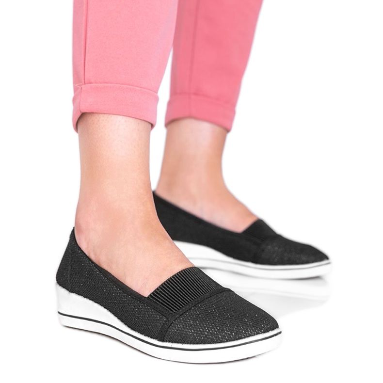 Fekete fényes balerinák a Glam Star ékén